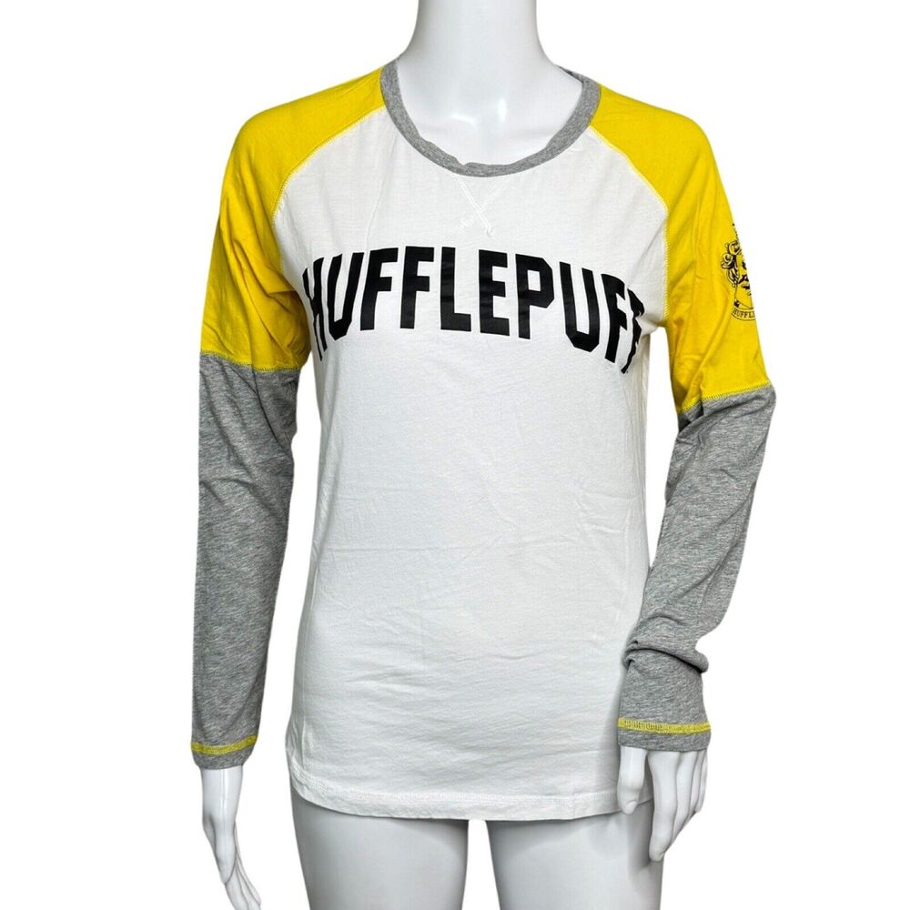 Harry Potter Shirt Women Medium Hugglepuff Raglan Tee Gray White Hogwarts Casual